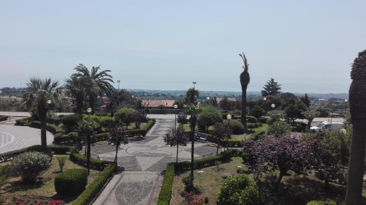 Villa Leonardi Zafferana Etnea Exteriör bild